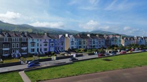 Photo 33- click for photo gallery